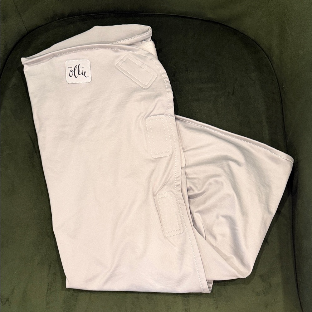 The Ollie Kids White Swaddle Wrap